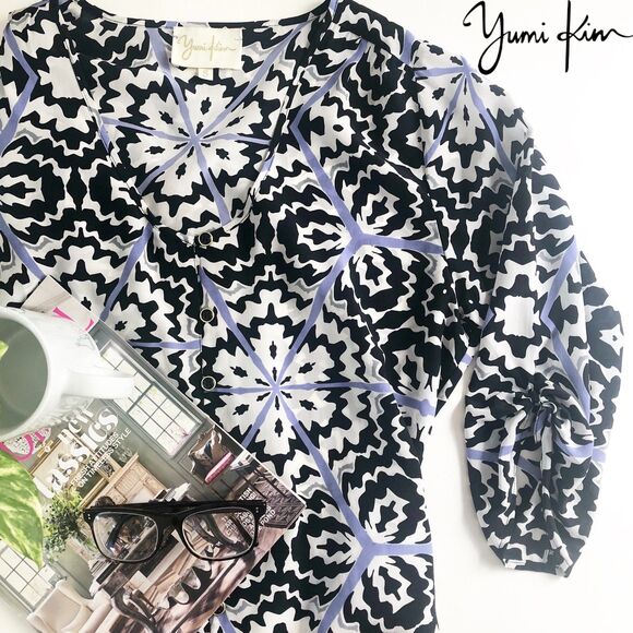 Yumi Kim Silky Draped Tulip Crossover Back Blouse - Picture 12 of 13